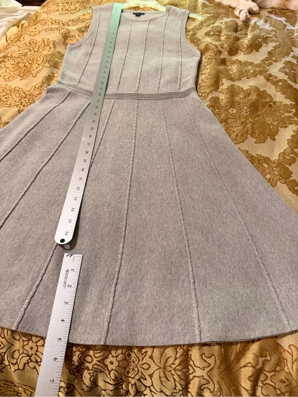 Ann Taylor Sleeveless Knit Sweater Fit-and-Flare Dress in Soft Grey, Size M - Picture 12 of 13